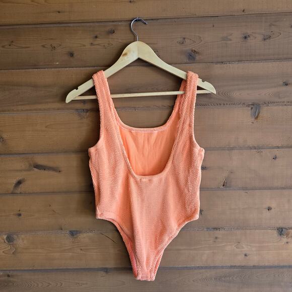 Kut & So Ribbed One Piece Swimsuit Tummy Control Scoop Back NWT L/XL High Cut - Picture 3 of 6